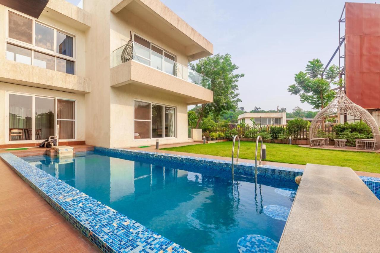 Villa Azul By Stayvista, Offering A Snooker Table, Terrace, Swimming Pool & A Spacious Lawn With A Charming Gazebo For A Perfect Getaway Лонавла Екстер'єр фото
