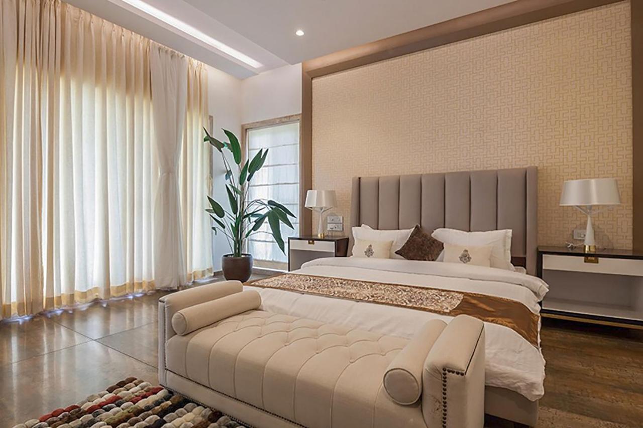Villa Azul By Stayvista, Offering A Snooker Table, Terrace, Swimming Pool & A Spacious Lawn With A Charming Gazebo For A Perfect Getaway Лонавла Екстер'єр фото
