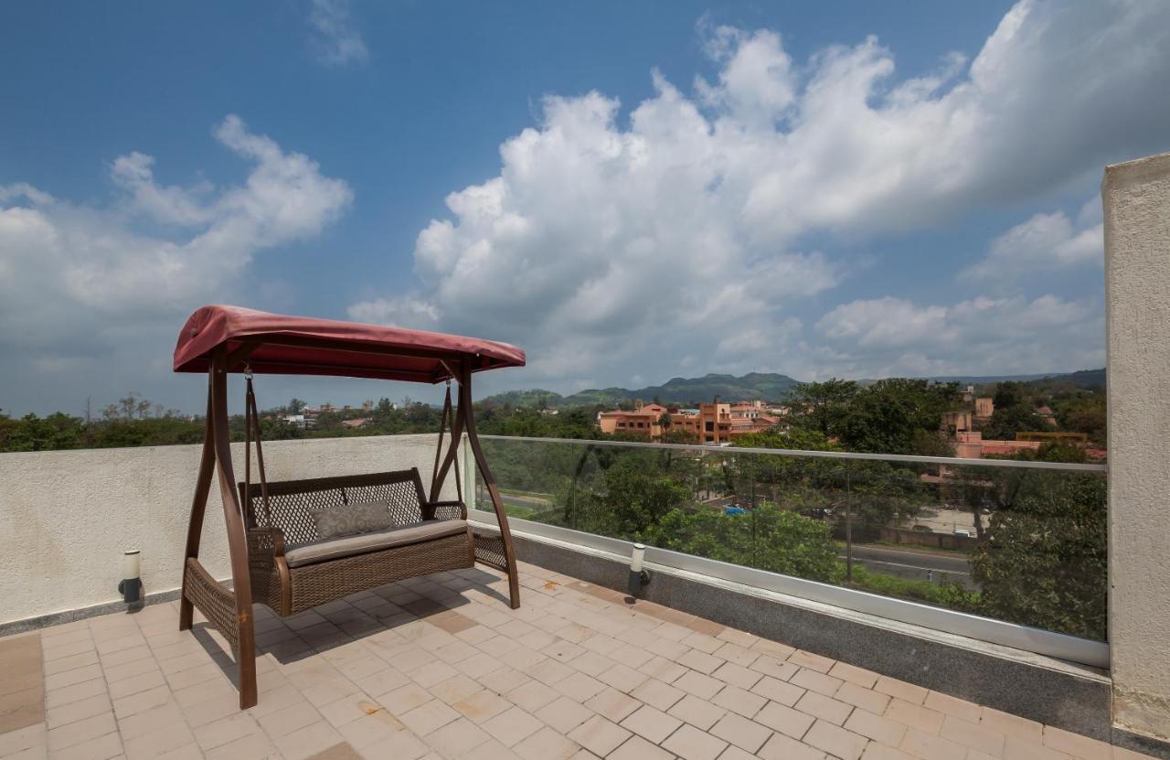 Villa Azul By Stayvista, Offering A Snooker Table, Terrace, Swimming Pool & A Spacious Lawn With A Charming Gazebo For A Perfect Getaway Лонавла Екстер'єр фото