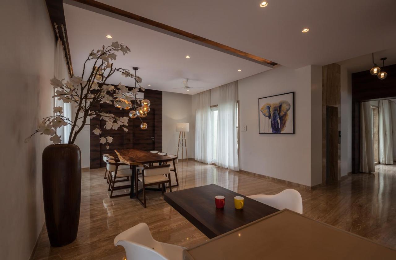 Villa Azul By Stayvista, Offering A Snooker Table, Terrace, Swimming Pool & A Spacious Lawn With A Charming Gazebo For A Perfect Getaway Лонавла Екстер'єр фото